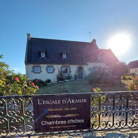 L'Escale D'Armor Bed & Breakfast Loudeac Ngoại thất bức ảnh